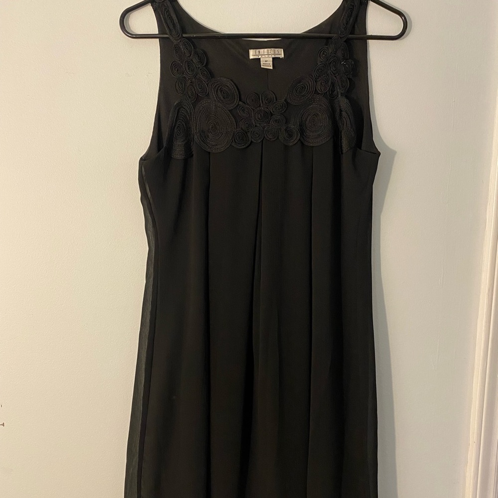 Black, Sleeveless, Above-the-Knee Dress